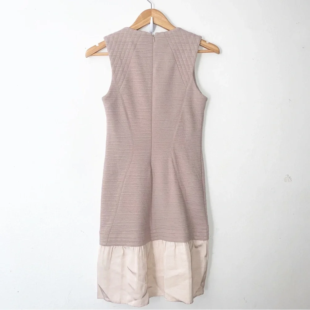 Cut 25 Yigal Azrouel Beige Sheath Dress Sz 4 Colorblock Ruffle Hem - Picture 4 of 6